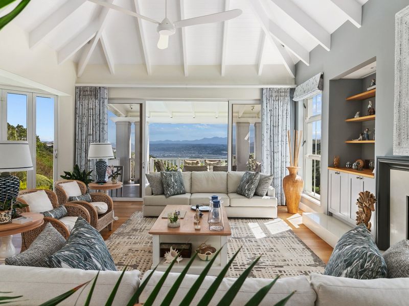 Refined Estate Living with Fairway & Estuary Views | Pezula Golf Estate - Photo 1