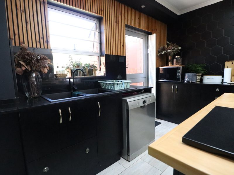 A Hidden Masterpiece – Prepare to Be Surprised - Photo 10