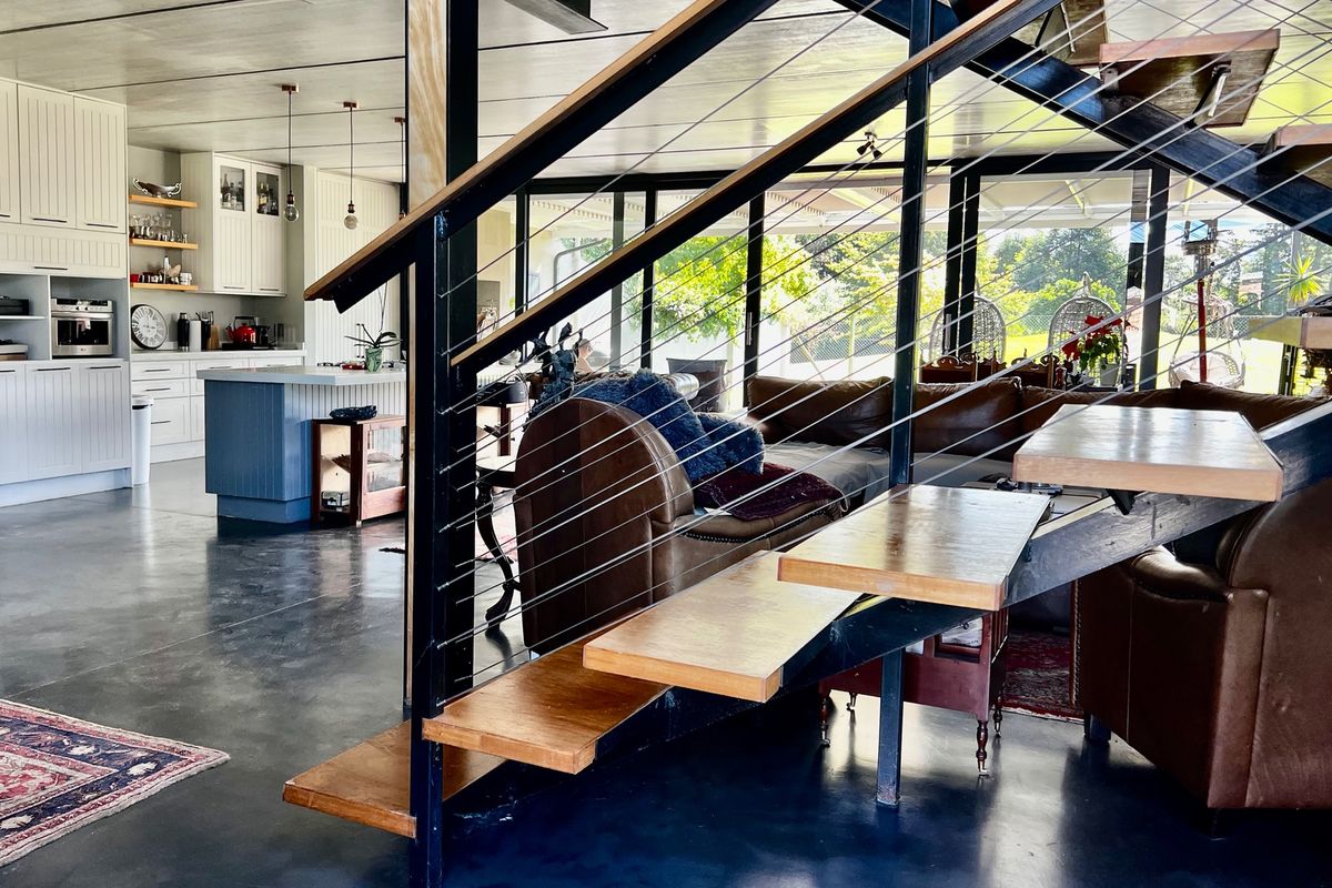 UNMATCHED GOLF COURSE LIVING WITH BREATHTAKING MOUNTAIN VIEWS - Photo 2