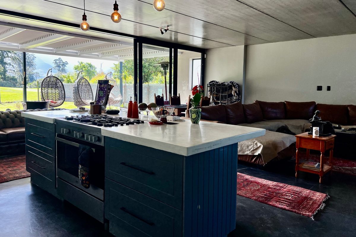 UNMATCHED GOLF COURSE LIVING WITH BREATHTAKING MOUNTAIN VIEWS - Photo 5