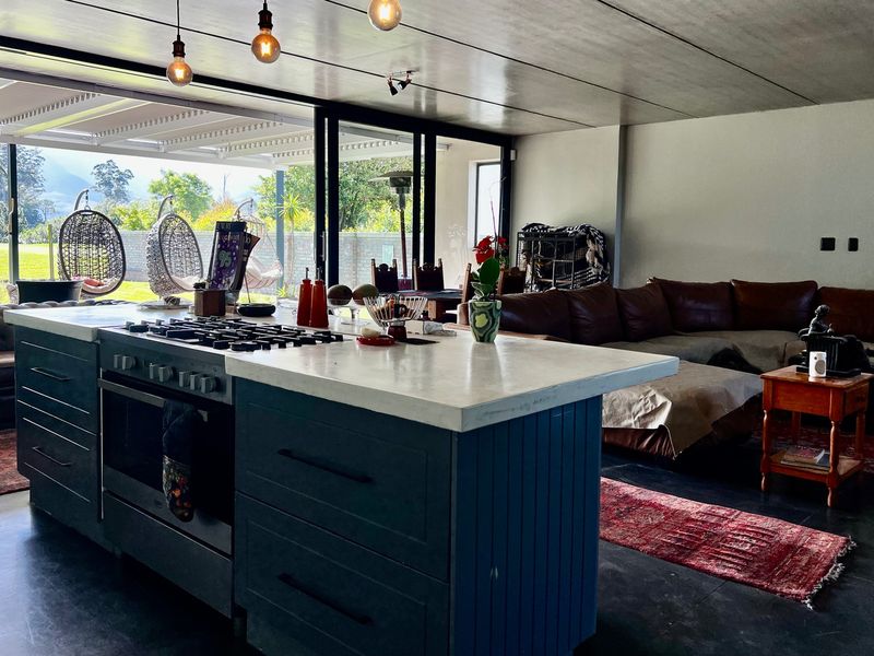 UNMATCHED GOLF COURSE LIVING WITH BREATHTAKING MOUNTAIN VIEWS - Photo 5