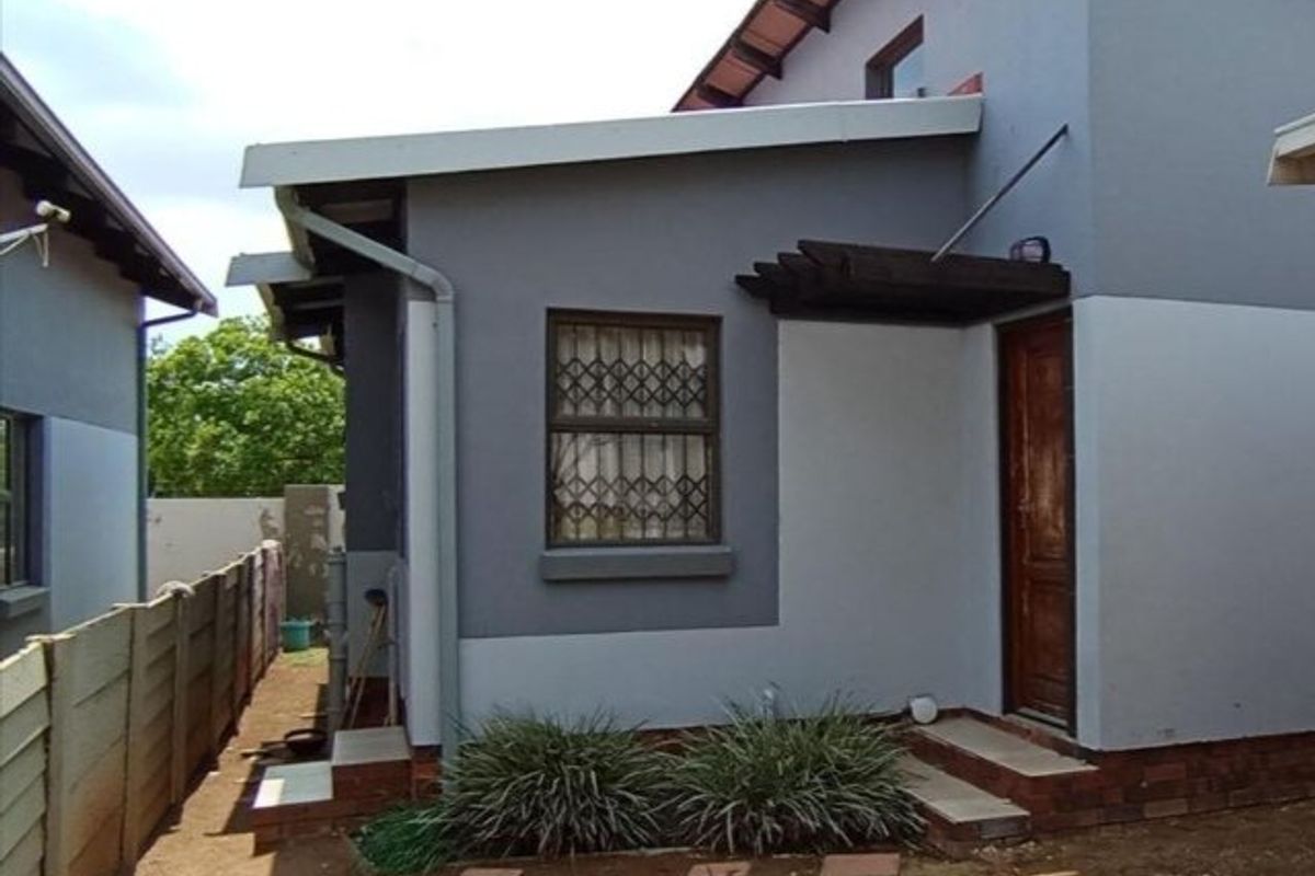 3 Bedroom Townhouse for Sale in Summerset, Sagewood, Midrand - Photo 4