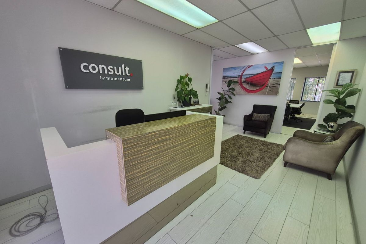 Professional Move-In Ready Office Suite in Sought-After Bryanston Gate - Photo 2