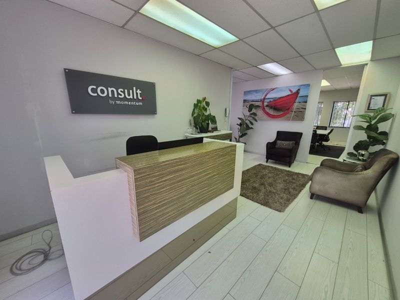 Professional Move-In Ready Office Suite in Sought-After Bryanston Gate - Photo 2