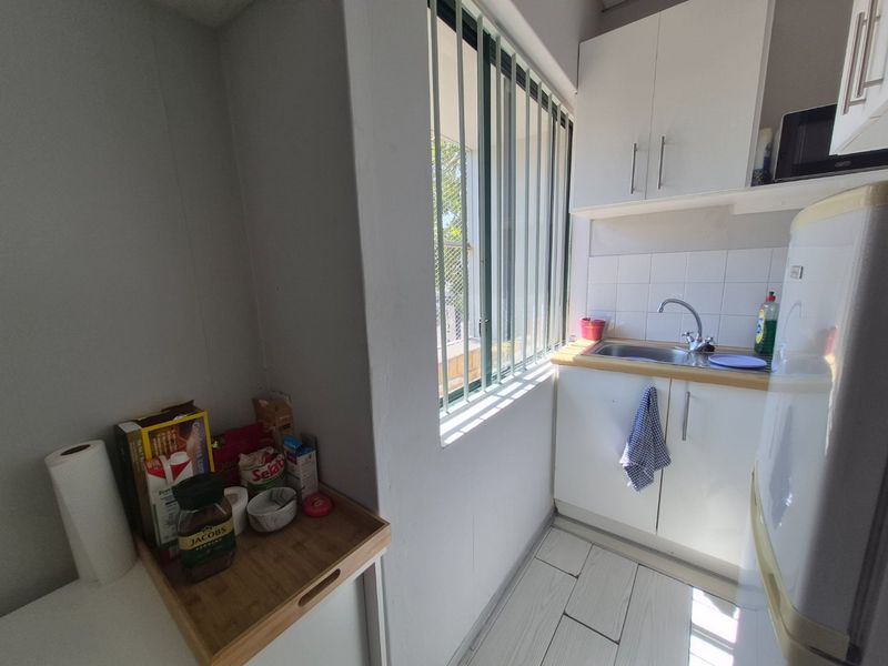 Professional Move-In Ready Office Suite in Sought-After Bryanston Gate - Photo 9