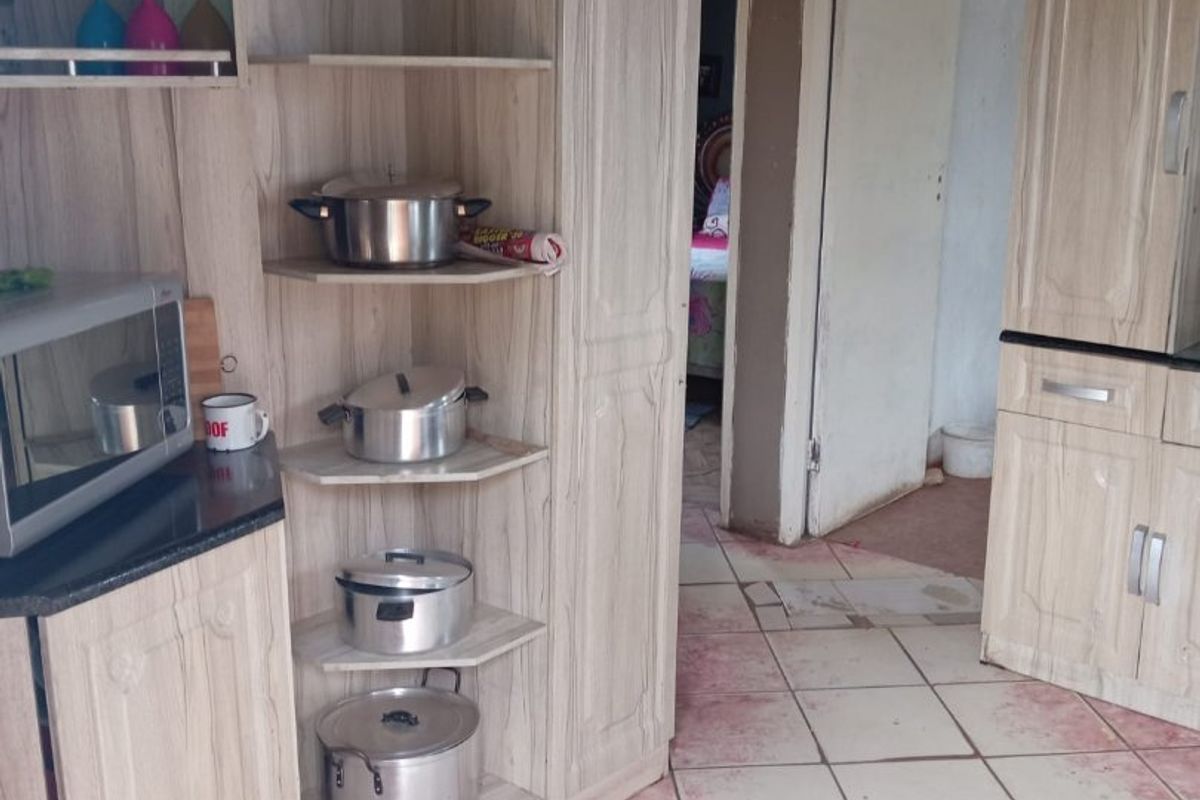 Neat 4 Room RDP House for sale in Bergman, Mangaung - Photo 4
