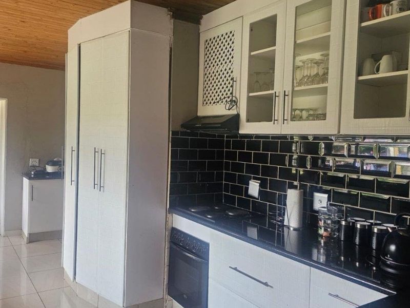 Elegant 5 bedroom luxury Residence in Prime locations - Photo 10