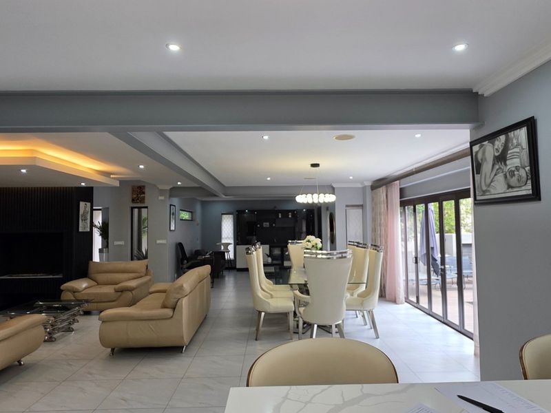 Ultra-Modern Luxury Duplex in Secure Estate – Versatile, Private & Solar-Powered - Photo 7