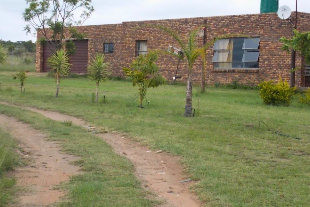 8.5ha Plot in Bultfontein - Photo 2