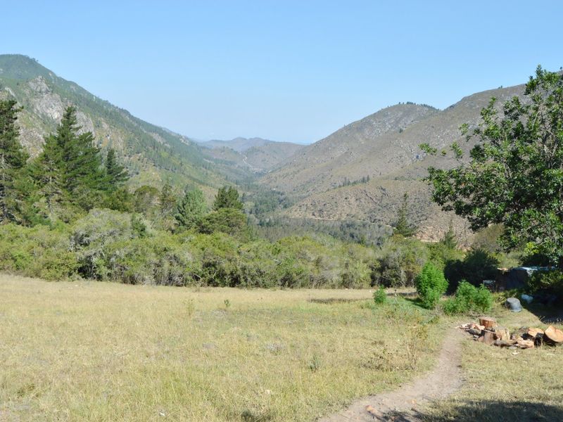 Your own valley in the mountains - Photo 9