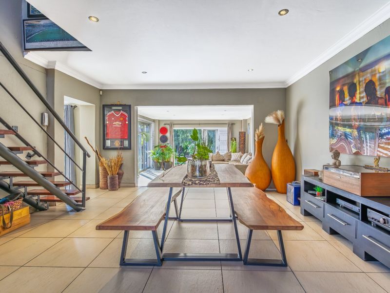 Stunning 3 Bedroom Home in Boomed Suburb - Photo 7