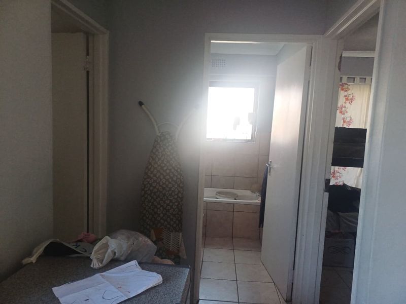 3 Bedroom House with En - Suite and Spacious Yard in Summer Green - Photo 10