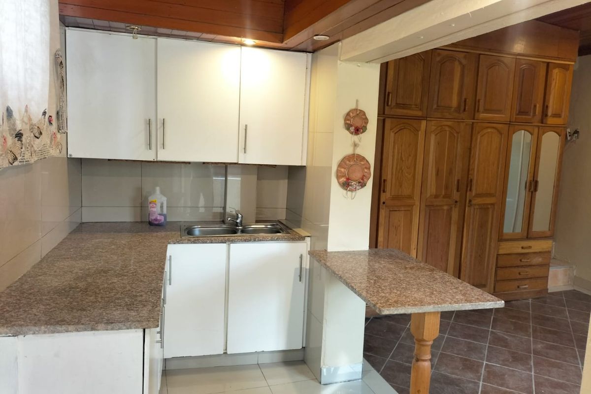 1 Bedroom Granny Cottage in Brighton Beach R5100pm - Photo 4