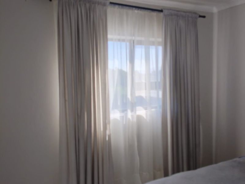 3 Bedroom Double storey house for sale in Stratford                                                      NO TRANSFER DUTY - Photo 10