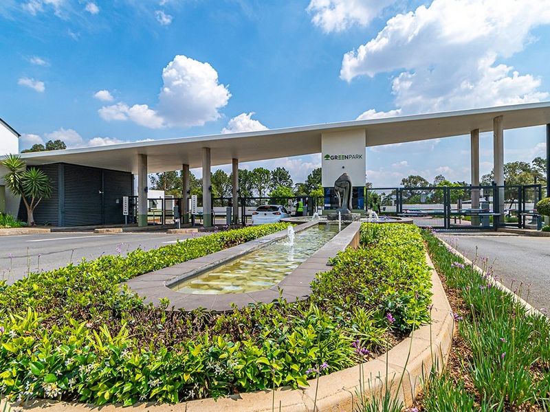 1-Bedroom Apartment To Let – Available 1 May 2026 - Photo 5