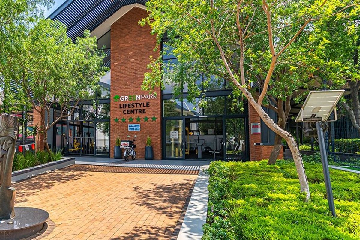 1-Bedroom Apartment To Let – Available 1 May 2026 - Photo 4