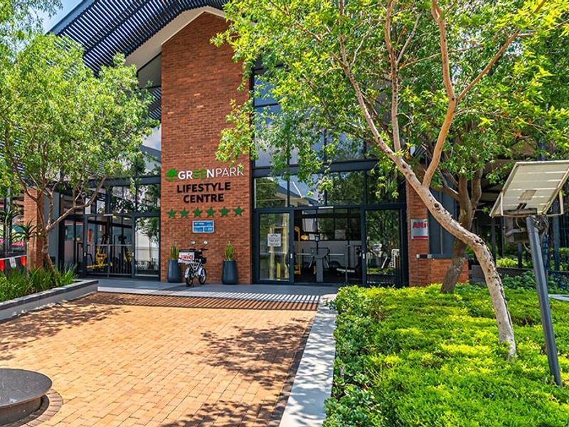 1-Bedroom Apartment To Let – Available 1 May 2026 - Photo 4