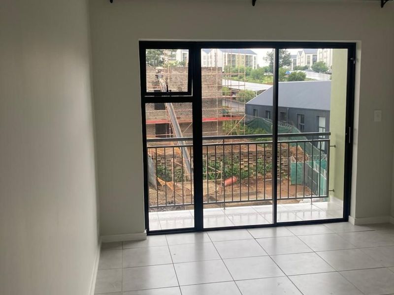 1-Bedroom Apartment To Let – Available 1 May 2026 - Photo 10