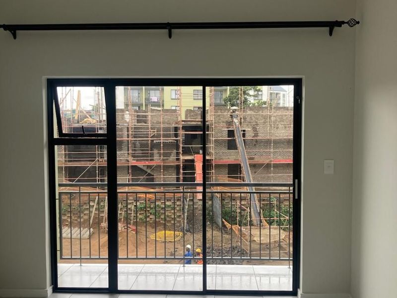 1-Bedroom Apartment To Let – Available 1 May 2026 - Photo 8