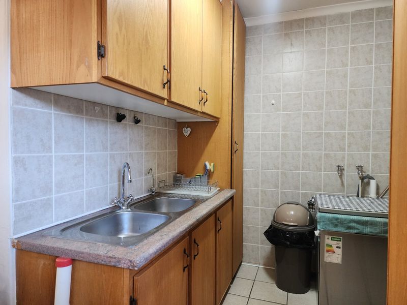 3 BEDROOM TOWNHOUSE IN FLIMIEDA - Photo 9