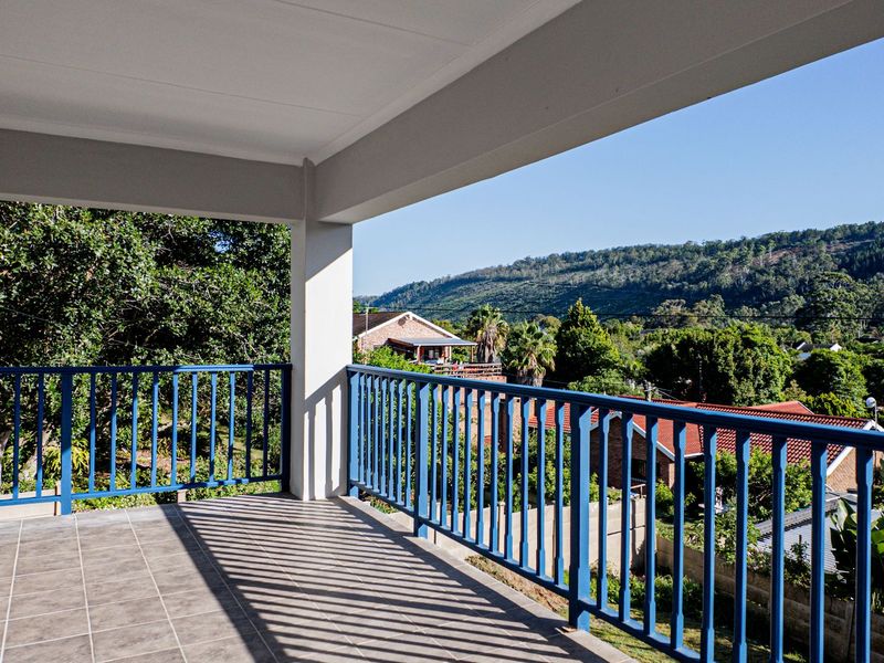 Warm North-Facing Family Home with Lovely Views in Meedingsride, Sedgefield - Photo 8