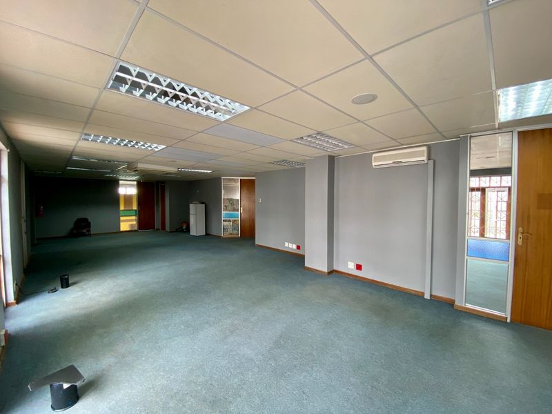 Prime Office Space To Let In Randburg Central - Photo 8