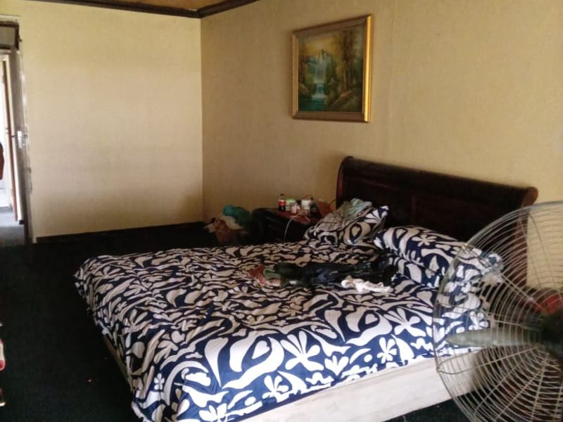 Step into a home where comfort meets smart easy living. - Photo 8