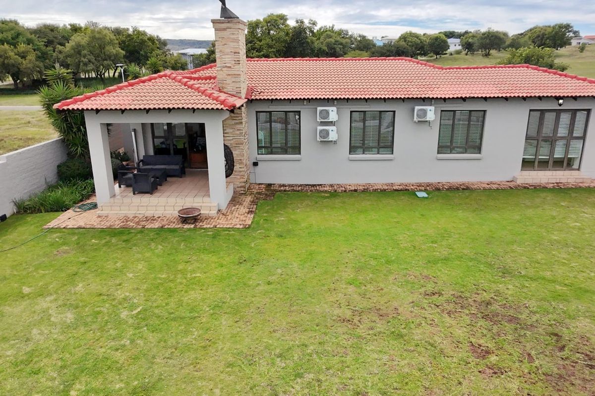 Welcome to your dream home in the sought-after Harbour Town Golf Estate - Photo 4