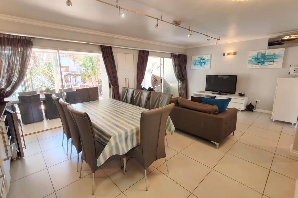 Modern 3-Bedroom Home with Premium Features - Photo 4