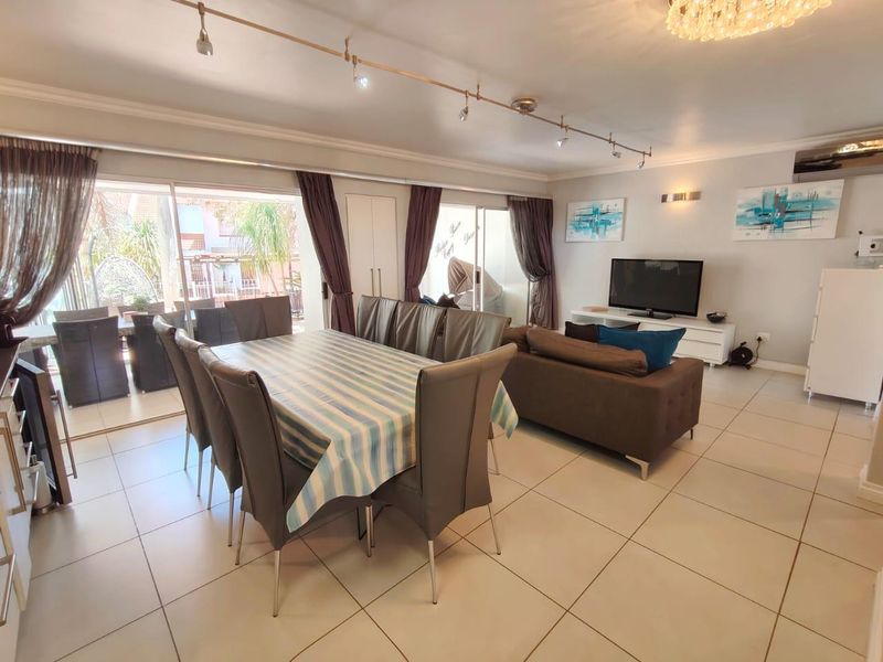 Modern 3-Bedroom Home with Premium Features - Photo 4