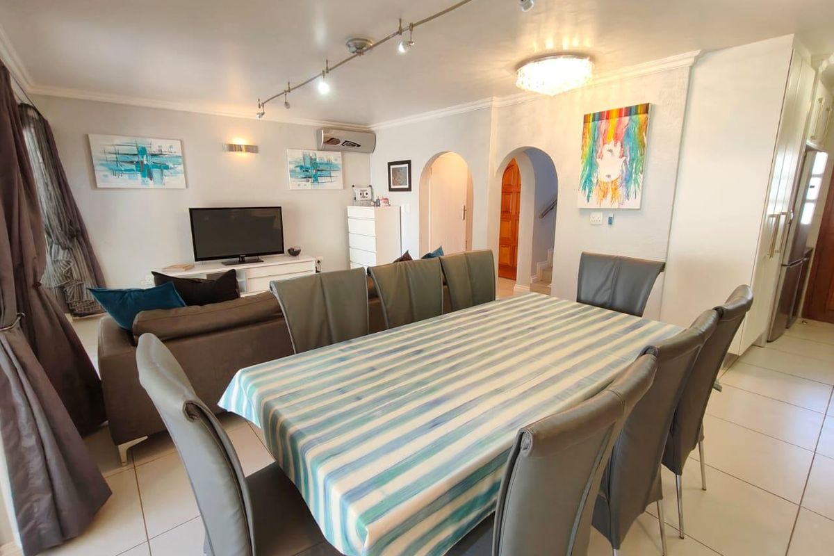 Modern 3-Bedroom Home with Premium Features - Photo 5