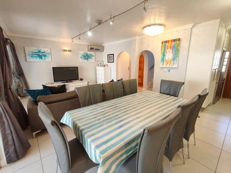 Modern 3-Bedroom Home with Premium Features - Photo 5