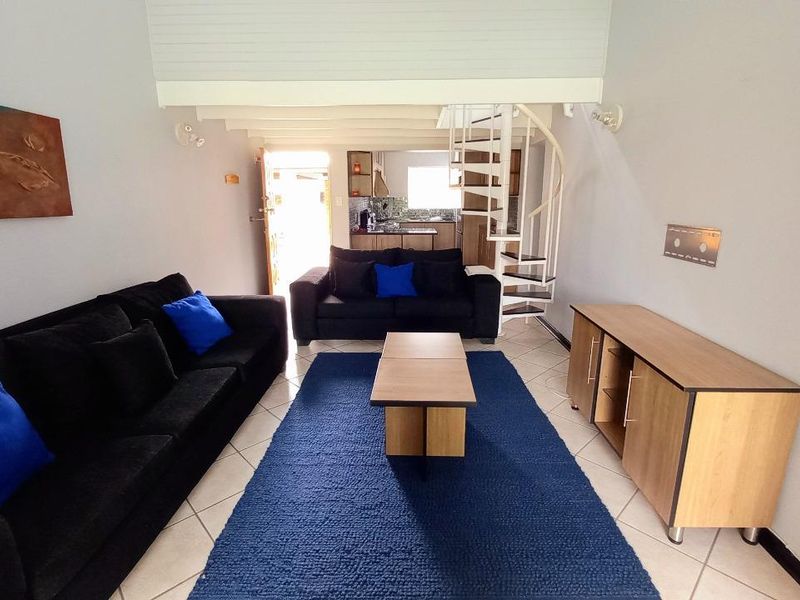 Invest in Quality Living – Furnished Unit with Vaal Dam Views - Photo 10