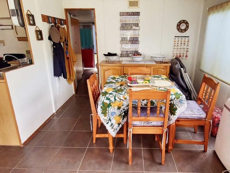 Cozy Fully Furnished 2-Bedroom Holiday Home in Secure Port O'Call Complex, Vaal Dam - Photo 4