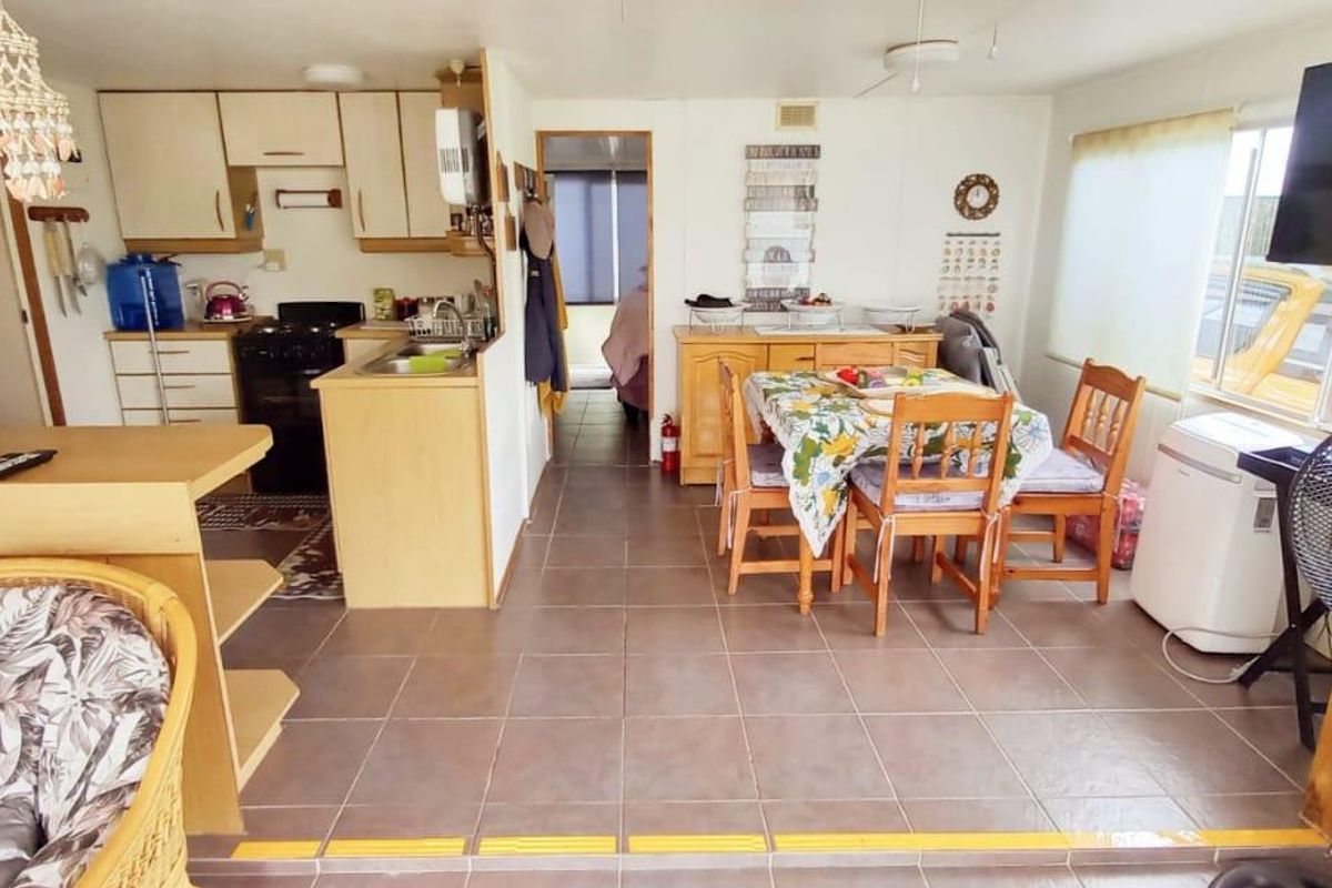 Cozy Fully Furnished 2-Bedroom Holiday Home in Secure Port O'Call Complex, Vaal Dam - Photo 5