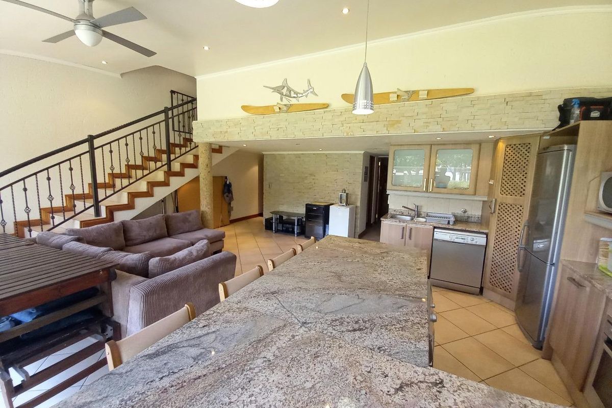 Modern Waterfront Living: A Perfect Investment Opportunity - Photo 4