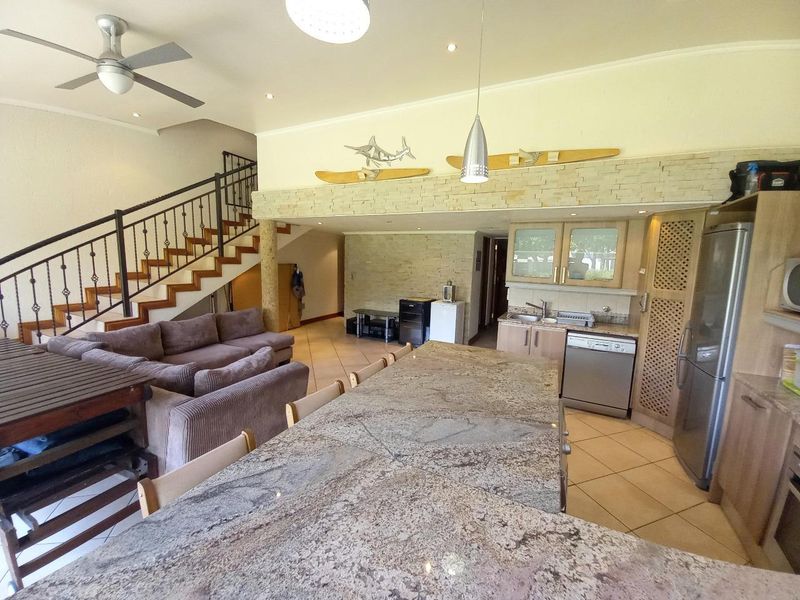 Modern Waterfront Living: A Perfect Investment Opportunity - Photo 4