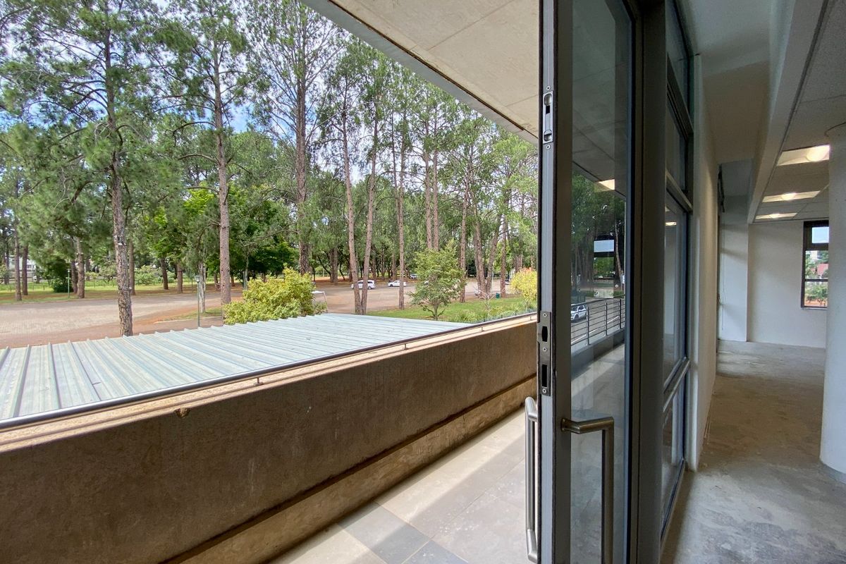 P-Grade Office Available In Arcadia - Photo 4