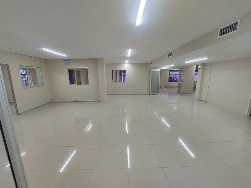 Commercial property for rent in Westville - Photo 2