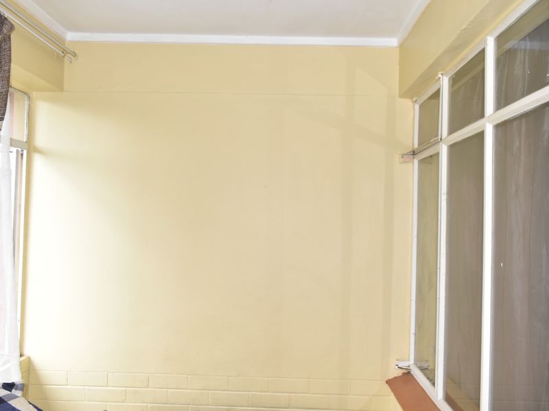 2.5 Bedroom Apartment For Sale in Sunnyside - Photo 9