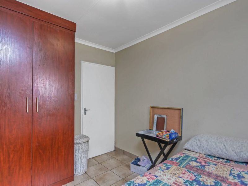 Standalone 3 Bedroom House for sale in Waterfield Estate, Centurion  - Photo 10