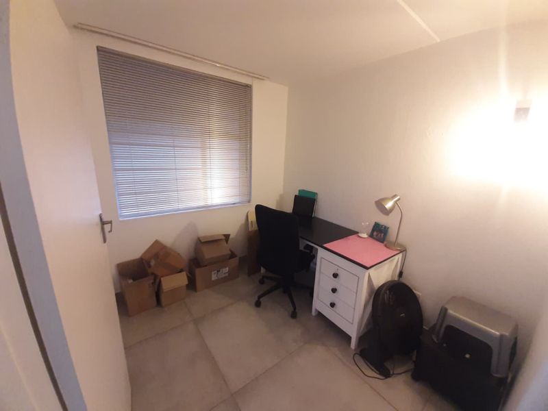 2 Bedroom For Sale in Hatfield - Photo 7