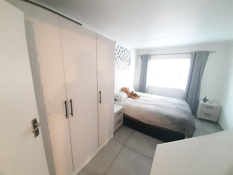 2 Bedroom For Sale in Hatfield - Photo 6