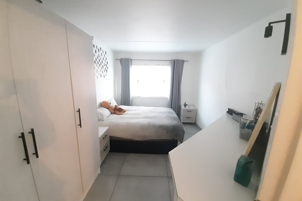 2 Bedroom For Sale in Hatfield - Photo 5