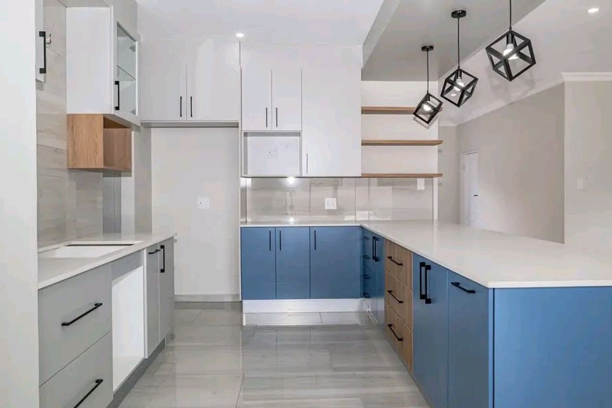 4 bedroom luxury home in Roodepark Eco Estate  - Photo 3