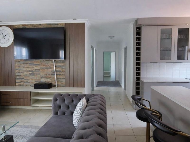 Stunning 3-bedroom home Villa Lantana  - Photo 3