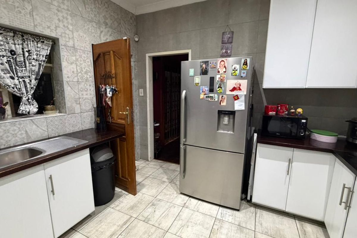 Neat 3 bedroom family home - Photo 5