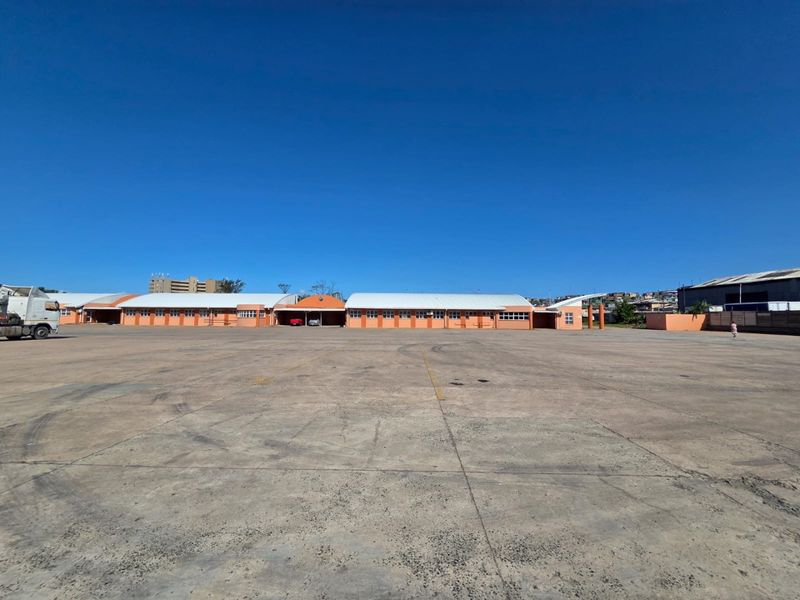 Prospecton Industrial Logistics Hub | Port Proximity | Investment Opportunity | Extensive Yard & Office Infrastructure - Photo 3