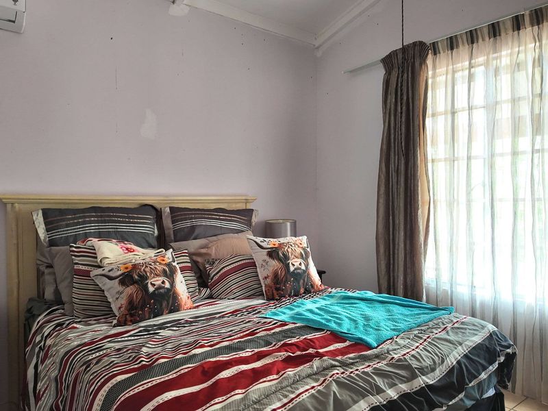 330 hectares Vaalwater, fully fenced, 5-star address - Photo 6