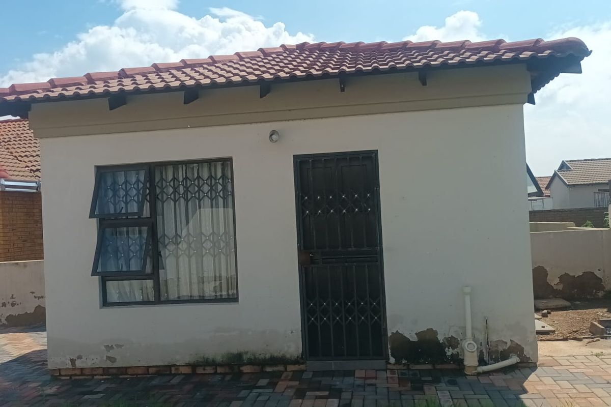 Dream House  - Photo 4